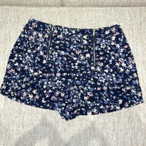 Floral Double Zipper Shorts